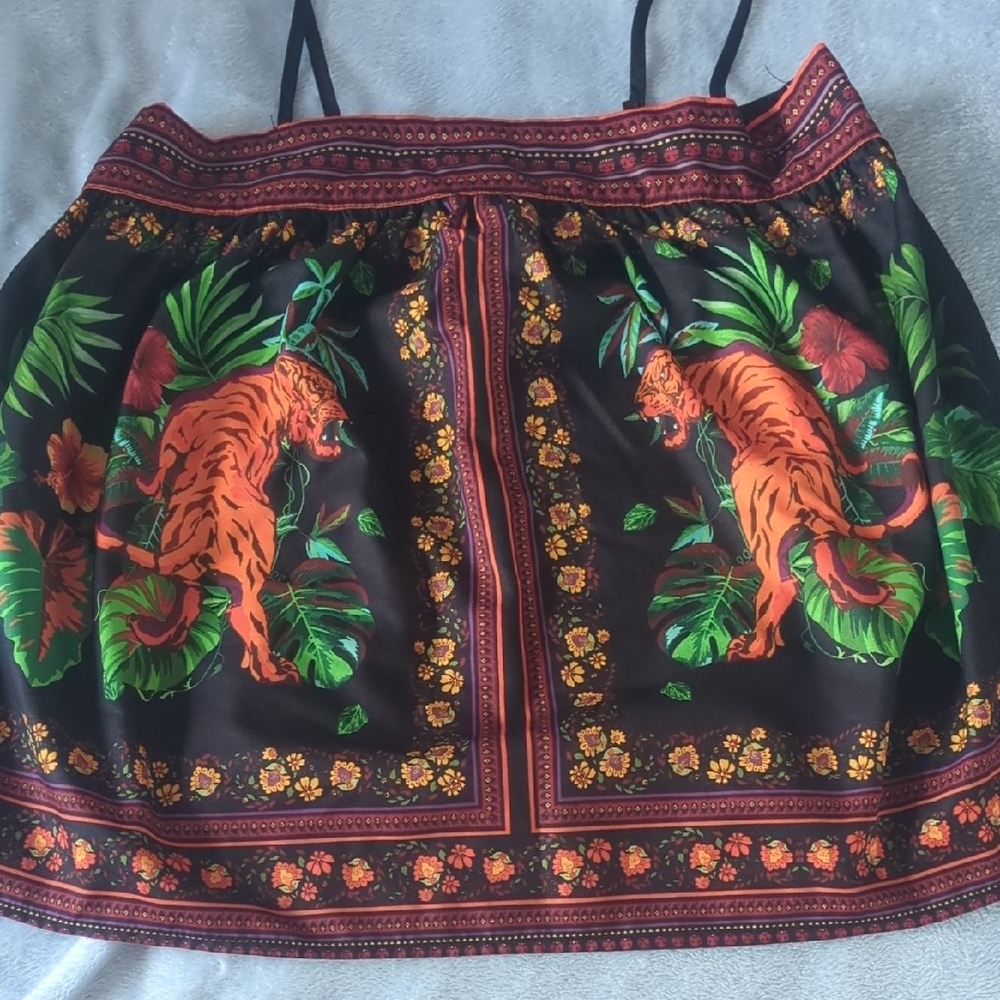 SHEIN Exotic Tiger Print Mini Skirt - Black and Orange